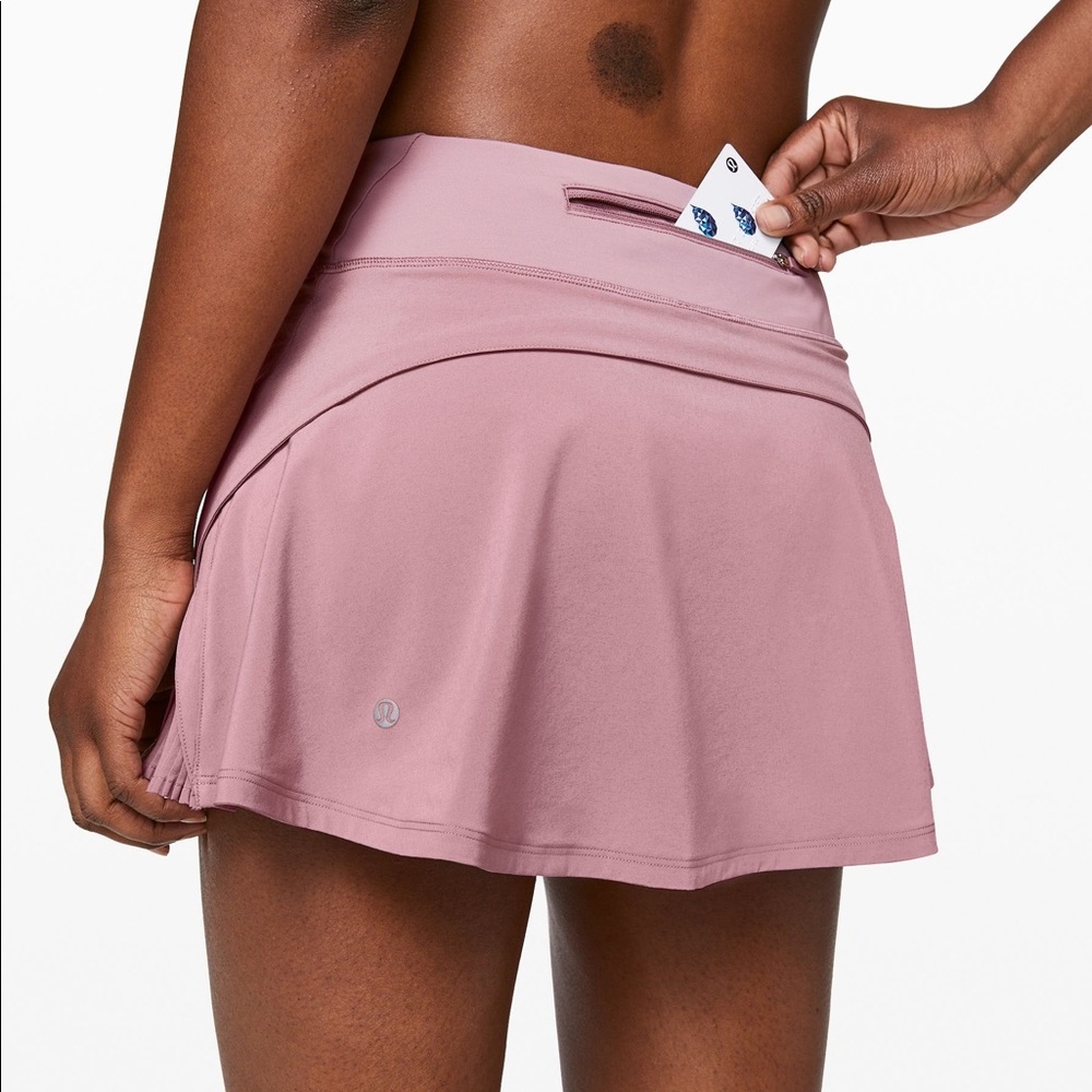 play off the pleats skirt